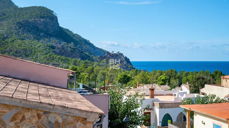 Villa for sale in Banyalbufar — photo 2