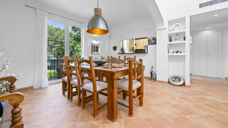 Cozy semi-detached house for sale in Camp de Mar in an exclusive residential community — photo 5