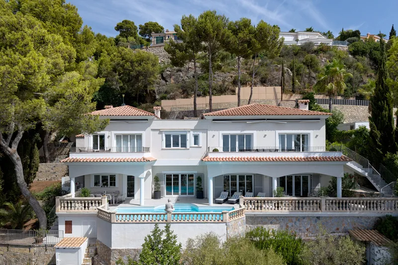 Mediterranean dream villa with fantastic panoramic ocean views in Costa d'en Blanes - Marcel Remus Real Estate — photo 1