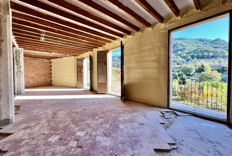 Detached house with renovation project in Valldemossa — photo 7