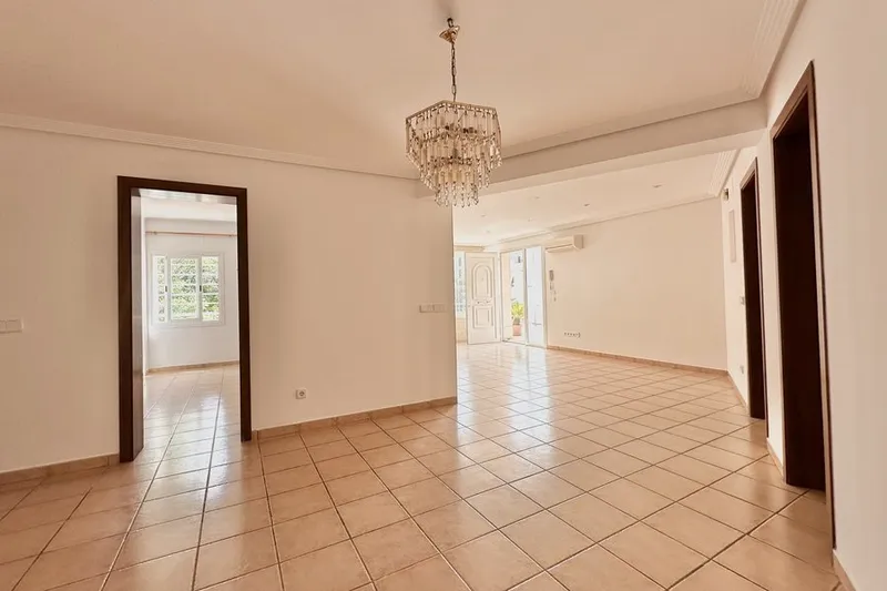 Lovely unfurnished apartment in Sant Agustí — photo 8