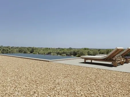 Property with distant ocean views and a basic development plan, just 5 km from Porto Cristo. — photo 11