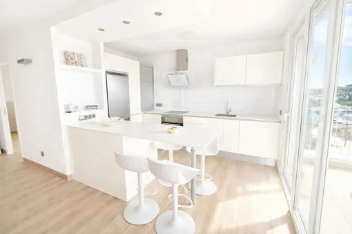 Cala d'Or, exclusive apartment with direct views of the Cala d'Or harbor — photo 4