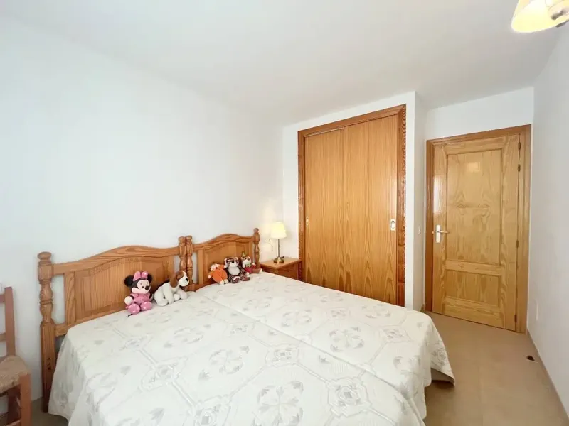 Impecable y soleado apartamento en primera planta, situado muy cerca de la playa de Cala Bona, del bonito puerto pesquero de la zona, así co — photo 6