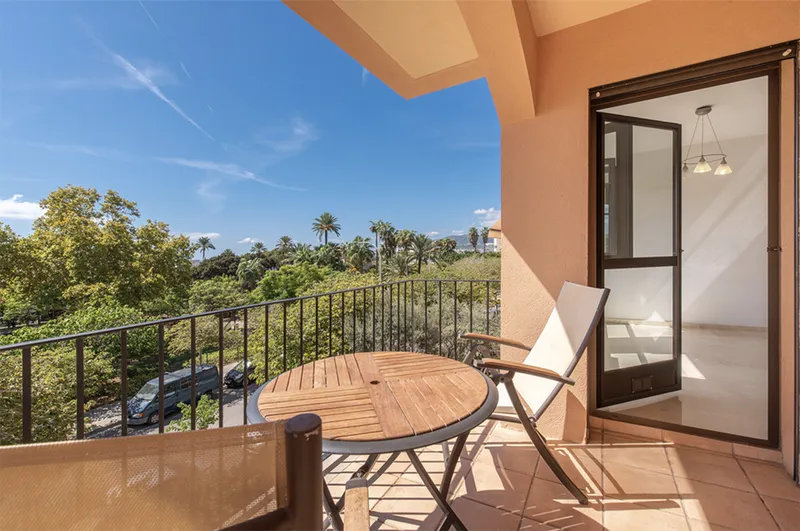 Stylish Apartment with Terrace in a Premium Residential Complex by the Sea in Portixol, Palma More — photo 4