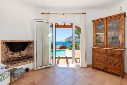 Camp de Mar, Mediterranean holiday property in Camp de Mar with stunning sea views for seasonal rental — photo 11