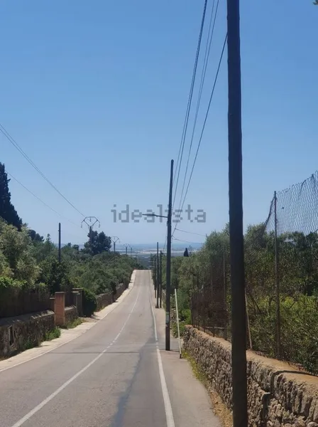 Urban plot in La Cabaneta — photo 4