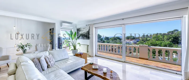 Spacious villa in Costa d'en Blanes with sea views and pool — photo 4