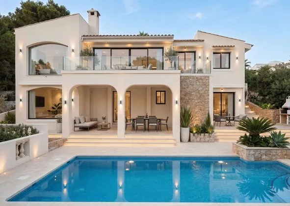 Detached house in Costa de la Calma, Calvià — photo 1