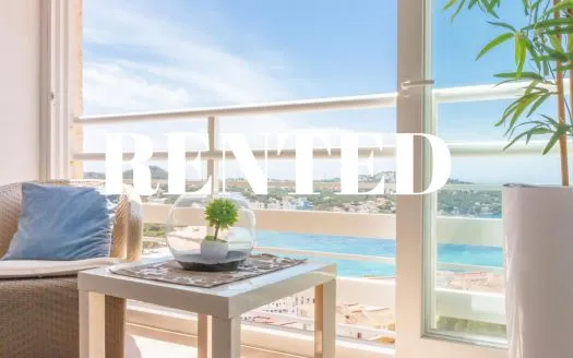 Two bedroom first line renovated apartment in Santa Ponsa – For Rent — photo 1