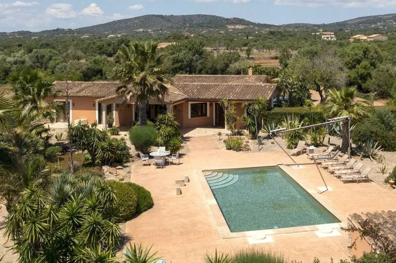 Mediterranean Elegance near Santanyí – Exclusive Country Estate with Holiday Rental Licence — photo 2