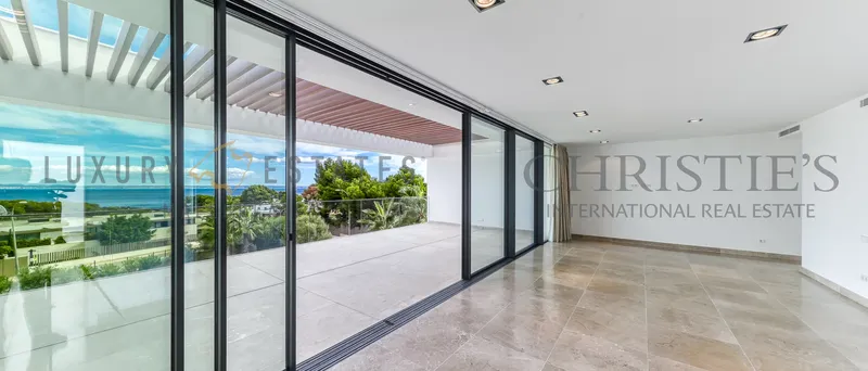Large modern newly built villa in Sol de Mallorca with sea views and large garden — photo 10