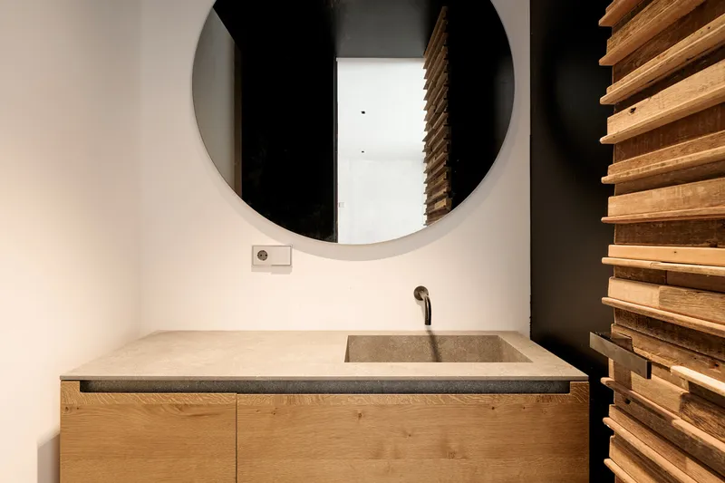 Exclusive: Ultra-modern villa with wood and exposed concrete and indoor pool in Son Vida - Marcel Remus Real Estate — photo 7