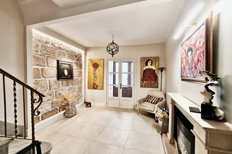 Fully refurbished townhouse for sale in Andratx Village — photo 8
