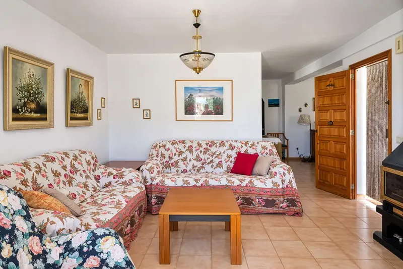 En una preciosa, tranquila y protegida zona residencial de la pequeña localidad costera de Son Serra de Marina se encuentra esta encantadora — photo 11