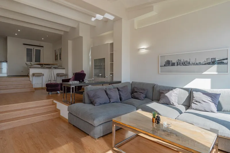 Elegant apartment with views — photo 4
