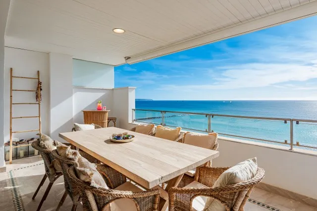 Luxury apartment with panoramic sea views for sale in Portixol, Palma, Mallorca — photo 3
