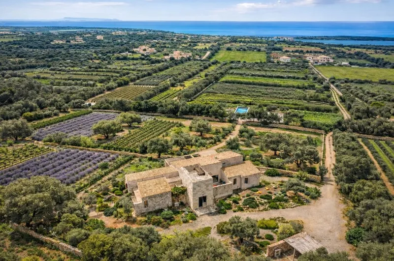 Ses Salines top quality country property for sale with private pool and swimming pool — photo 9