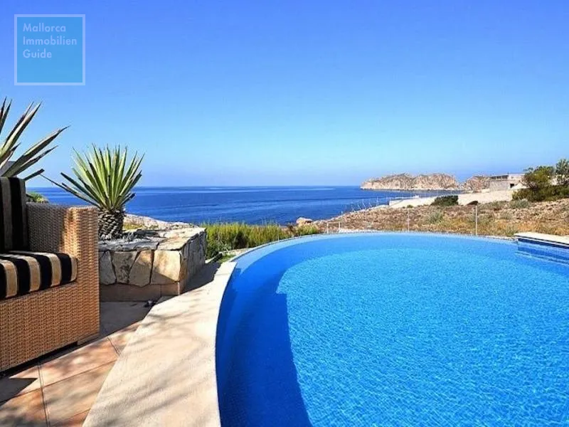 Villa in Nova Santa Ponsa with pool - luxury living on the s... — photo 1
