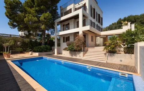 4 Bedrooms in El Terreno — photo 1
