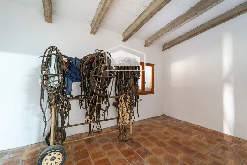 Rustic finca of 21,000 m² with 400 m² built — photo 7