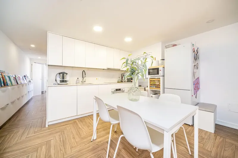 Completely renovated apartment, ready to move in next to Plaza de Toros — photo 8