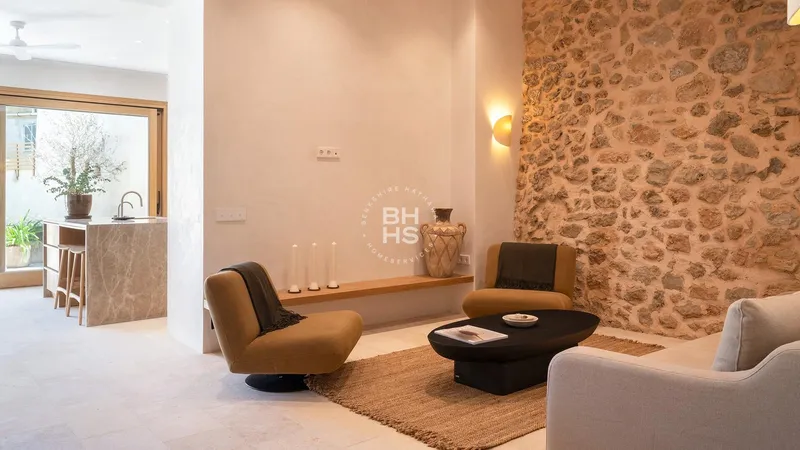 Village/town house for sale in Alaró — photo 8