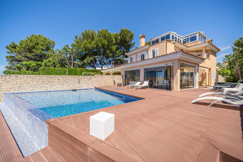 Exclusive Sale – Luxury Chalet with Infinity Pool in Puig de Ros — photo 2