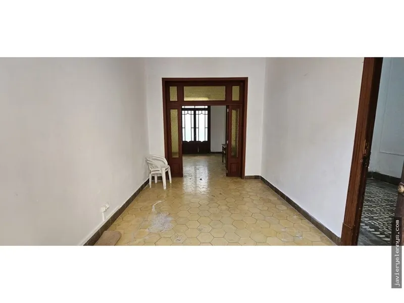 Semi-detached house for sale in Calle de València — photo 6