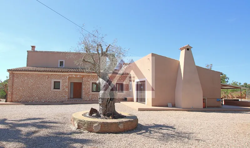 Country house for rent in Santanyi — photo 2