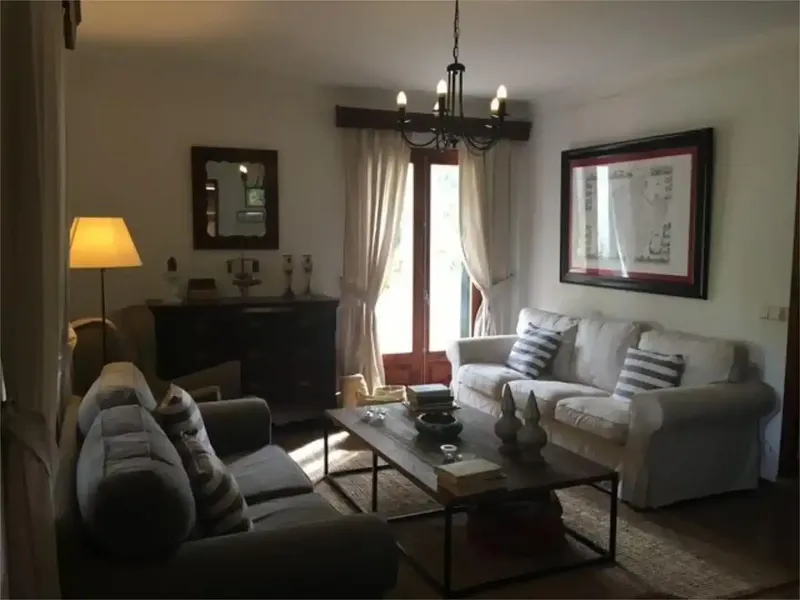 Amplia, tranquila y preciosa casa mallorquina en la localidad de Andratx. — photo 9