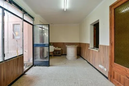 House - Santa Maria del Camí (Santa Maria del Camí), Built Surface 380m², Plot Surface 243m², 4... — photo 6