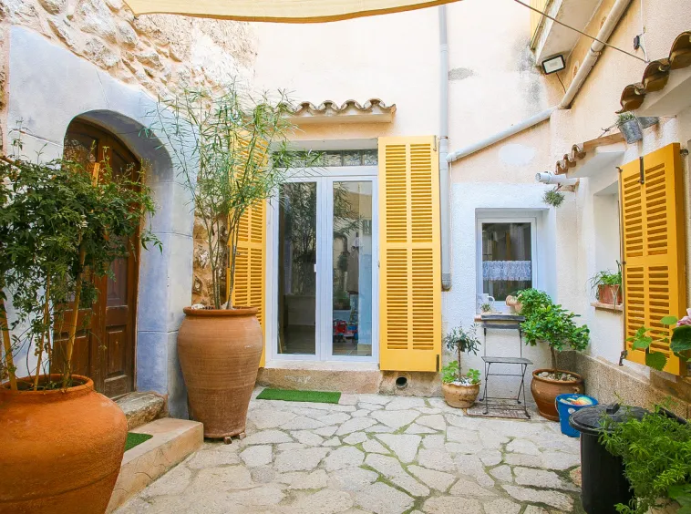 Ref. 2390T – Andratx – Traditional town house — photo 2