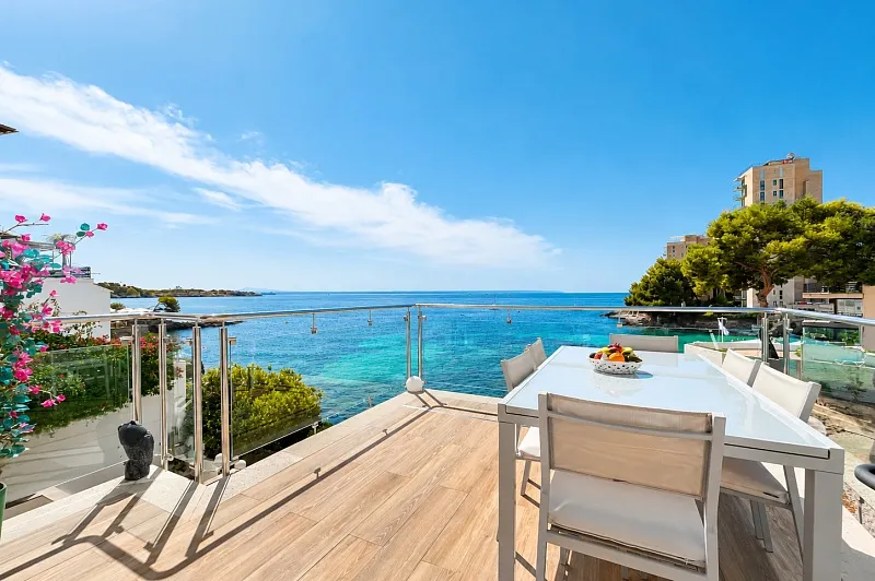 Penthouse with panoramic sea views in Cas Catala — photo 1