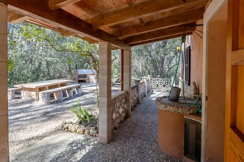 Sumérgete en la tranquilidad de nuestra finca, un refugio rodeado de bosque donde la paz y la desconexión están garantizadas. Aquí podrás di — photo 1