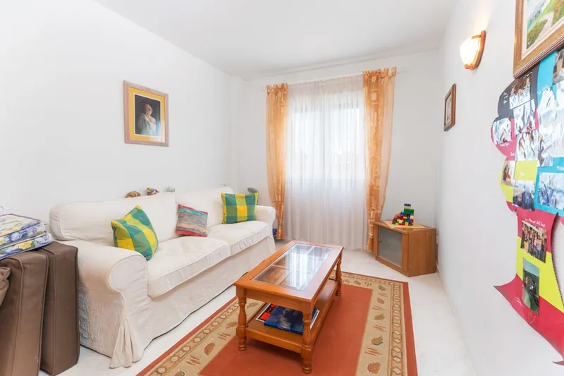 Duplex penthouse apartment with sweeping ocean views in Son Caliu / Palmanova — photo 12