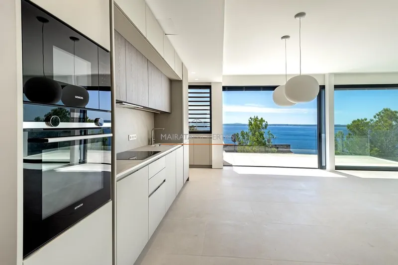 Luxury Semi-Detached Villa in Alcanada — photo 6