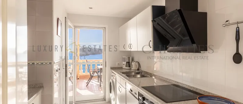 Exceptional apartments in Santa Ponsa in apartment complex with direct sea access — photo 7