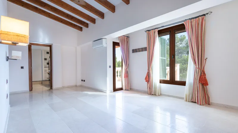 Stately finca in Establiments with large pool, privacy and wonderful views of the bay of Palma — photo 12