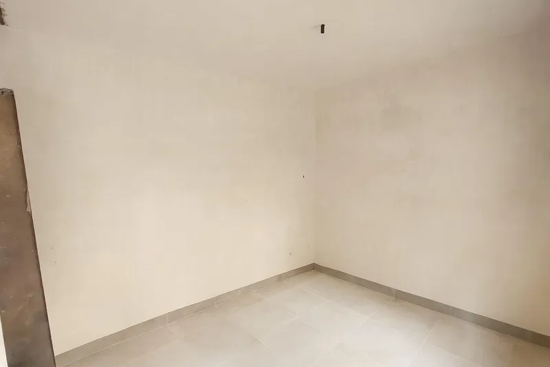 Ground floor under renovation in the center of Manacor — photo 4