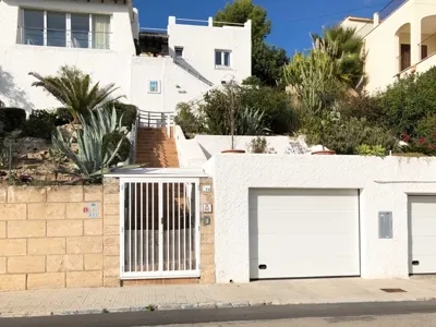 Single-family house with separate guest studio in Santa Ponsa — photo 1