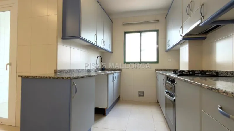 Spacious and bright apartment in Bons Aires — photo 10