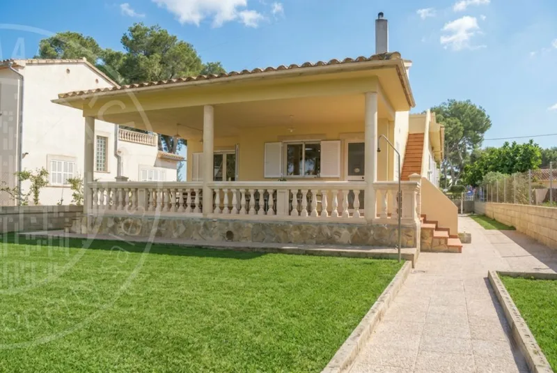260608 – Mediterranean Family House — photo 1