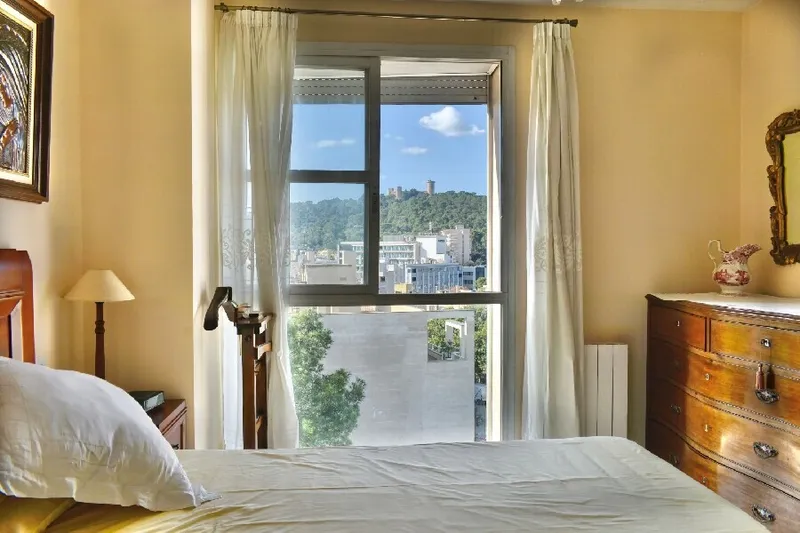 Bright Apartment with Terrace, Two Garages and Panoramic Views of Bellver Castle — photo 10