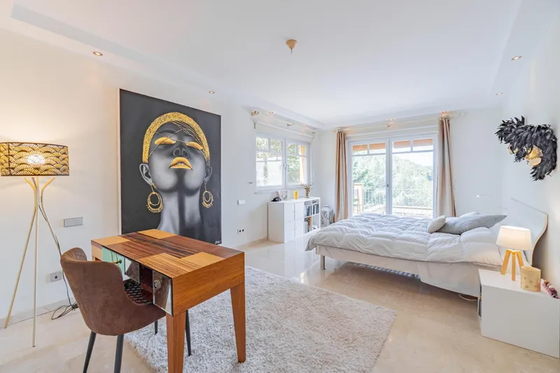 Contemporary design villa — photo 11