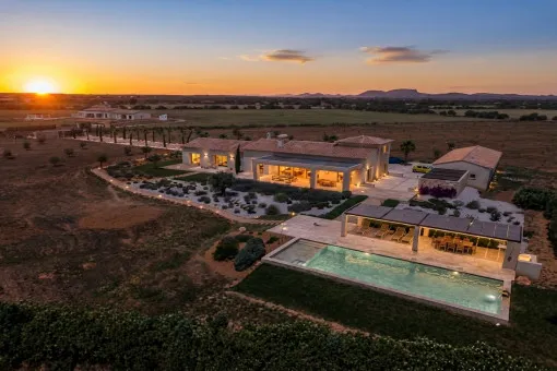 Sa Rapita, luxury finca with pool & olive grove – ready-to-move-in new build near Es Trenc and Sa Ràpita — photo 11