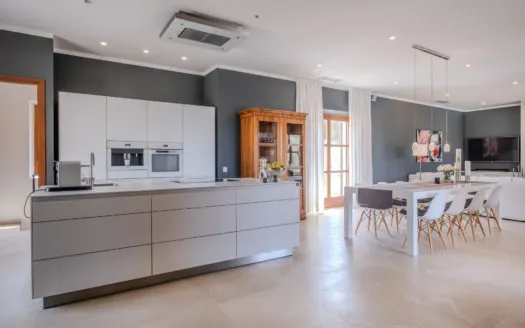 Exceptional finca for sale in Sant Llorenç with a beautifully landscaped Mediterranean garden — photo 5