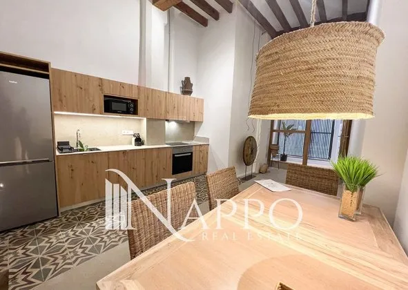 Flat / apartment in Calle de la Ferreria, Sindicat, Palma de Mallorca — photo 1