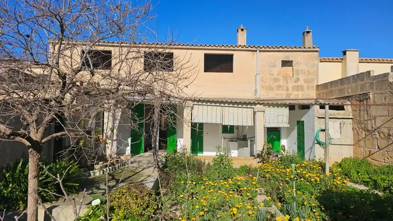House with patio for sale in Ariany, built on ground floor and first floor — photo 9
