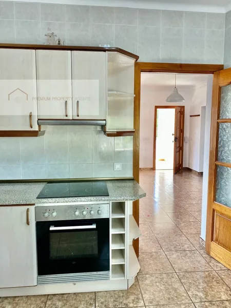 House 2 Bedrooms — photo 6